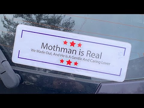 Mothman knows how to treat a lady । Artfight2021