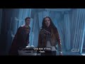 Supergirl [4x9] Cisco, Oliver and Barry go to Earth 38