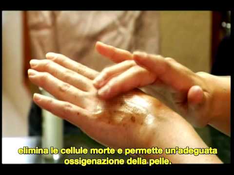 La persona attirata con lentiggini Come togliere pigmentary nota ricette nazionali