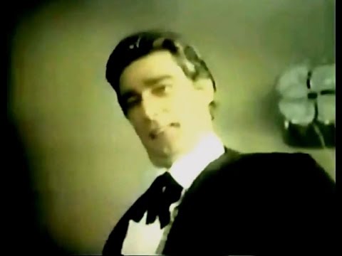 Richard Mulligan For Gillette Trac II (1972)