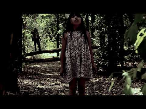 EVHA | Todo Su Cuerpo Brilla (Official Music Video)