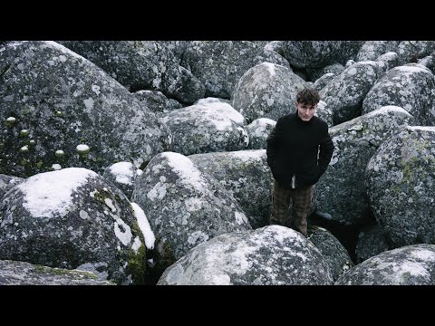 moé - Blau (prod. by Leve&Bo & Soma) (Official Video)