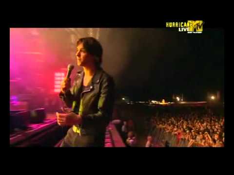 download lagu mp3 mp4 The Strokes Fight, download lagu The Strokes Fight gratis, unduh video klip The Strokes Fight