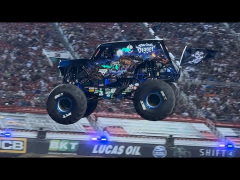 Monster Jam World Finals XXIV Freestyle | Son-Uva Digger