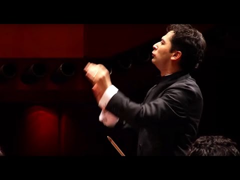 Beethoven: 1. Sinfonie ∙ hr-Sinfonieorchester ∙ Andrés Orozco-Estrada
