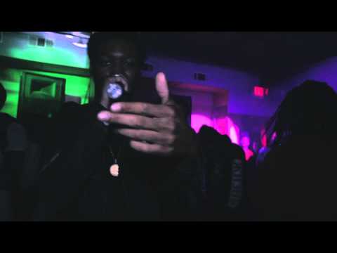 OG Maco x Theo Ferragamo of OGG Performs "Crazy Bout Me" Live
