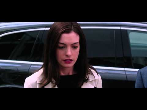 Praktykant - fragment wideo