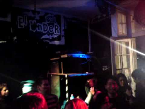 DJ DMT BERZERK EN EL ANIVERSARIO THE REAL UNDER MARZO 2010