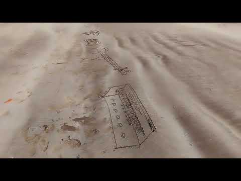 Beach drawings - Sand drawings
