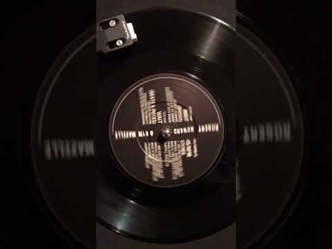 Robert Howard & Kym Mazelle - Wait ( Mixed by Kevin Saunderson) - 7"