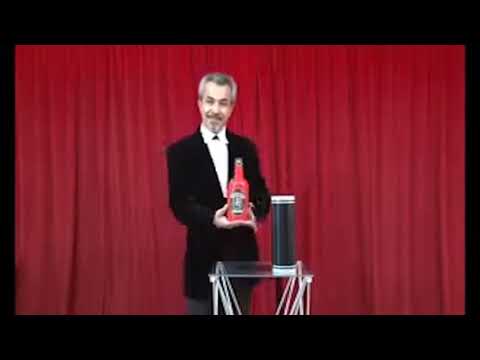 Saturn Magic -COLOR CHANGING JUICE BOTTLES by Tora Magic - Trick