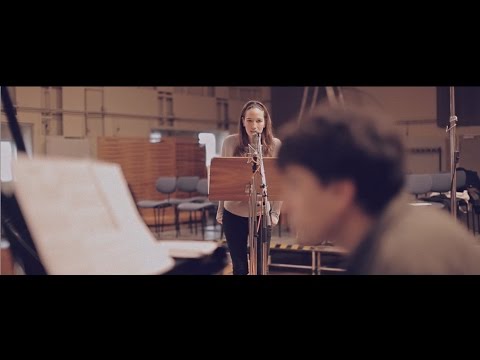 KATE LINDSEY // Thousands of Miles // With BAPTISTE TROTIGNON