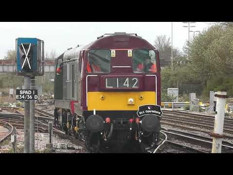 Class 20s 20007 + 20142 passes Eastleigh with a 4TC set 05/04/2021