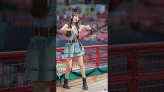 可愛蘿拉Movie Time #cheerleader #台湾チア #美女 #fancam #dance #baseball #味全龍 #味全龍啦啦隊 #味全龍小龍女 #dragonbeauties