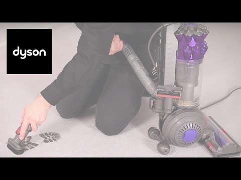 How to use the Dyson Small ball™ vacuum tools