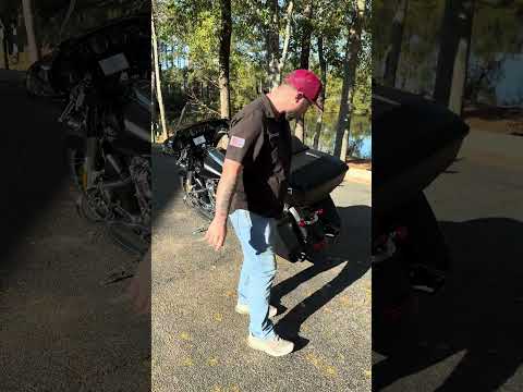 FLHXS 2022 Street Glide® Special