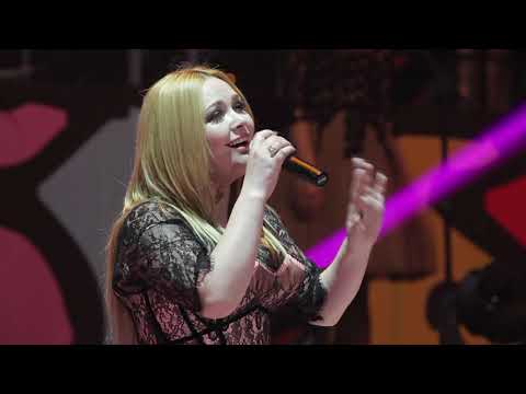 Mireya Cozma & Tharmis Orchestra - Flori de măr