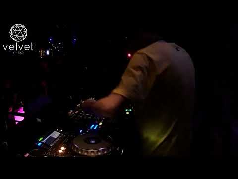 Retro Set  - Fiesta Generacion 90 ( Bahrein BsAs )