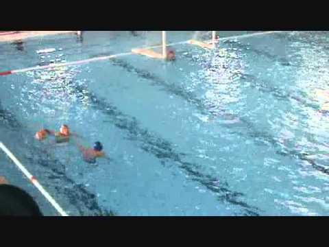 PARTIDO WATERPOLO ALEVIN A CNM MOSCARDO- C.CAMINOS  23/02/2013 3º CUARTO.wmv