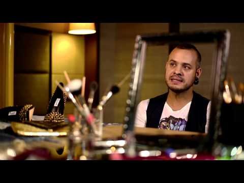 download lagu mp3 mp4 Bollywood Makeup Artist Daniel, download lagu Bollywood Makeup Artist Daniel gratis, unduh video klip Bollywood Makeup Artist Daniel