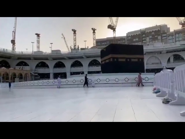 Thowaf Distancing: Masjidil Haram Mulai Dibuka, Jemaah Bisa Melakukan Thowaf