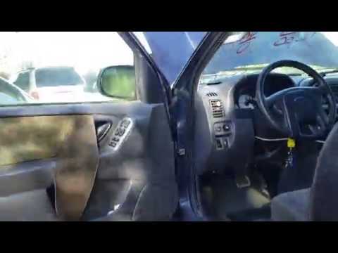 FOR SALE - BD0300 - 2004 Ford Escape XLT - 3.0L