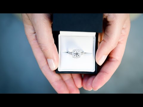 1.25ct Custom Floral Halo Lab Diamond Engagement Ring in Platinum | Ada Diamonds