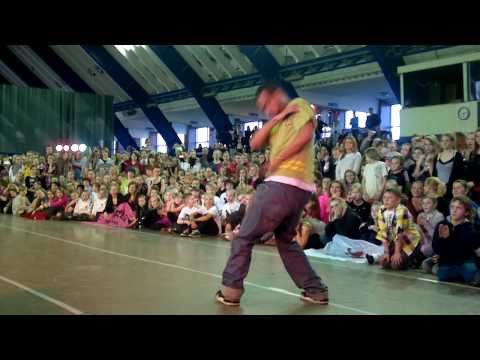 IDO Estonian Open Championship 2011 - OPENING CEREMONY - STEW LEFTSOUND CREW FREESTYLE [HD quality]