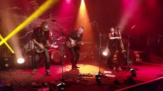 The Devil Makes Three performing Aces and two&#39;s live at Vinyl Music Hall Pensacola 2019