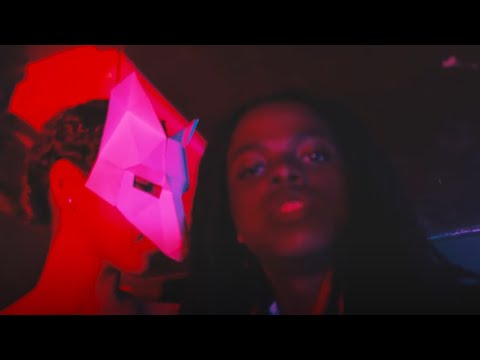 Joyce Santana - Competencia [Official Video]