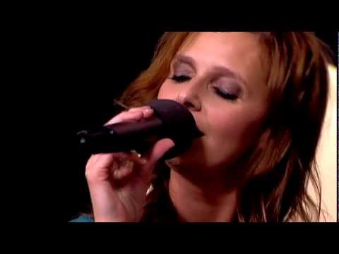 ISABELLE A & THE EXPENDABLES  'GROOVEJET MEDLEY' LIVE @ RTV KEMPEN/MECHELEN 'TRENDIEZ' 24-10-2012