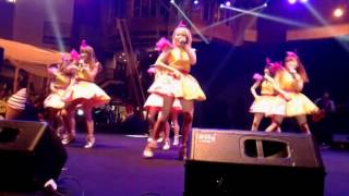 Download lagu Cherrybelle Pura Pura Cinta live lapiazza MKG mp3 Download lagu Cherrybelle Pura Pura Cinta live lapiazza MKG mp3