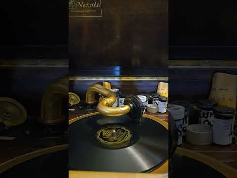 High, High, High Up in The Hills - (C Harrison) Nat Shilkret The Victor Orch Victor #20436 1927