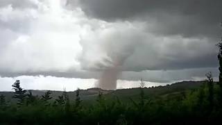 Un tornado en el sureste de Francia deja más de 40 heridos y daños en 300 viviendas