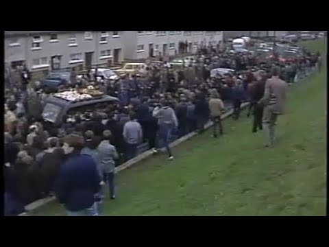Trouble erupts at the funeral of IRAs Kieran Fleming, ambushed by the SAS in the Kesh Ambush, 1984