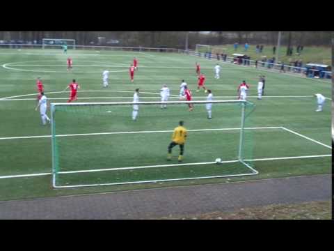 VfB Eppingen - VfR Mannheim / Das 0:2 durch Marc Haffa