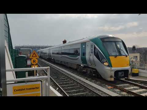 Iarnrod Éireann 22000 Class DMU Number 22262 arriving into Drumcondra Railway Station