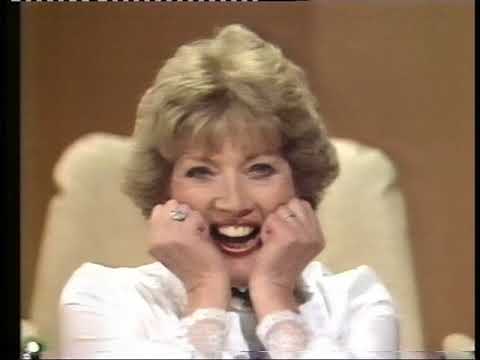 download lagu mp3 mp4 Janet Brown, download lagu Janet Brown gratis, unduh video klip Janet Brown