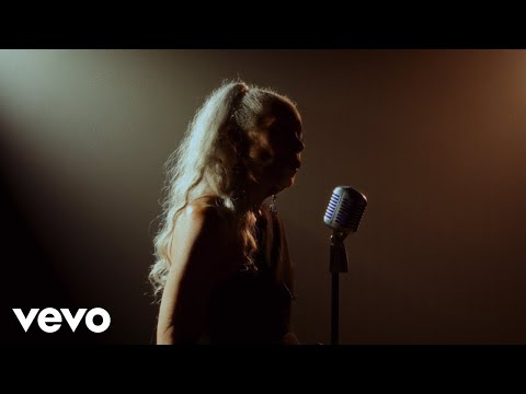 Molly Johnson - Still Believe In Love