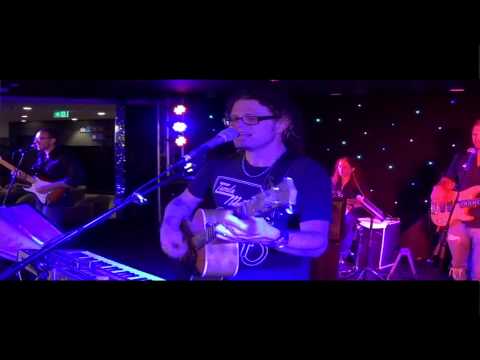 Tyrone Noonan Band - On My Knees @ Twin Towns, NSW, Mar 8 2014