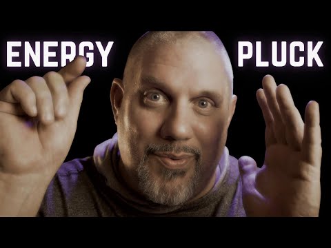 ASMR Reiki Energy Plucking, Pulling & Cord Cutting ⭐ Removing Negative Energy ⭐ ASMR Light Triggers