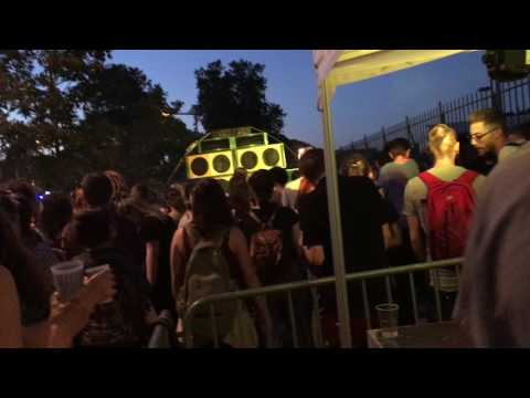 ROARIN LYON : GUARDIANDUB STEPPER PLAYS CALIM STEPPAS DUBPLATE