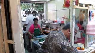 preview picture of video 'Nasi Goreng Petai, P1, Pusat Makanan Kam Wan'