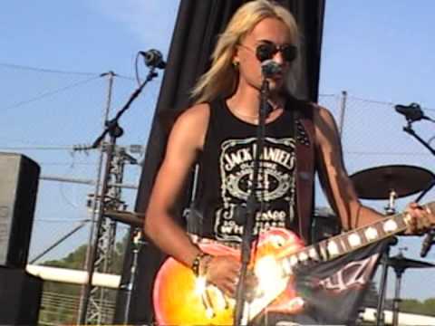 Rübén Sykes - Nightrain (Guns N' Roses) - Méntrida Rock Festival