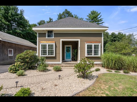 32 Winter Street Middleboro, MA | ColdwellBankerHomes.com