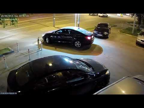 May 27, 2018: a young driver vs a parking column