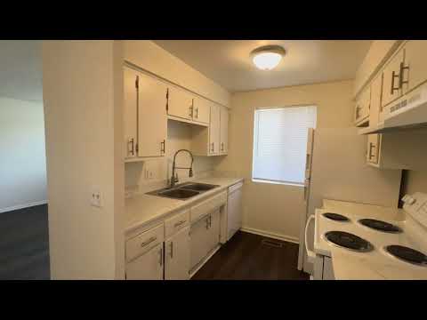 2123/2127 W Grace Ave - Video 2 of 2