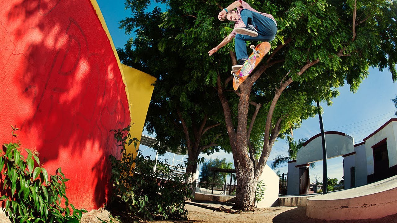 Extra Flare: ‘Raw Footy’ de Sebo Walker