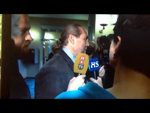 James ja toimittelijat