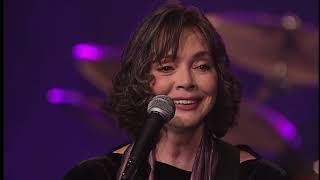 Nanci Griffith - There&#39;s A Light Beyond These Woods (Mary Margaret)